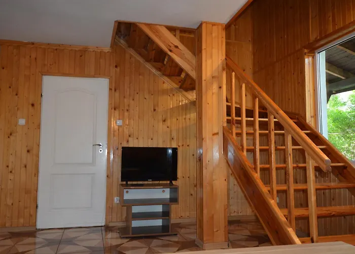 Pobierowo Dom 100M2 Z Dzialka